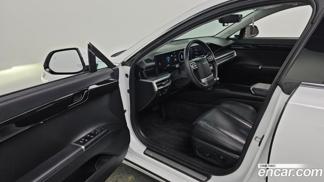 Hyundai Grandeur 2,5 Gasoline 2WD, 2023