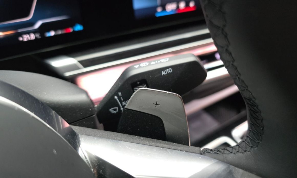BMW 7-Series 740d xDrive M Sport, 2025