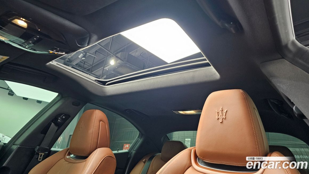 Maserati Ghibli 3.0 Modena, 2022