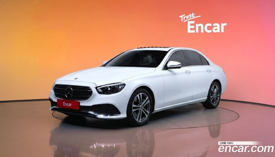 Mercedes-Benz E-Class E350 4MATIC Avantgarde, 2022