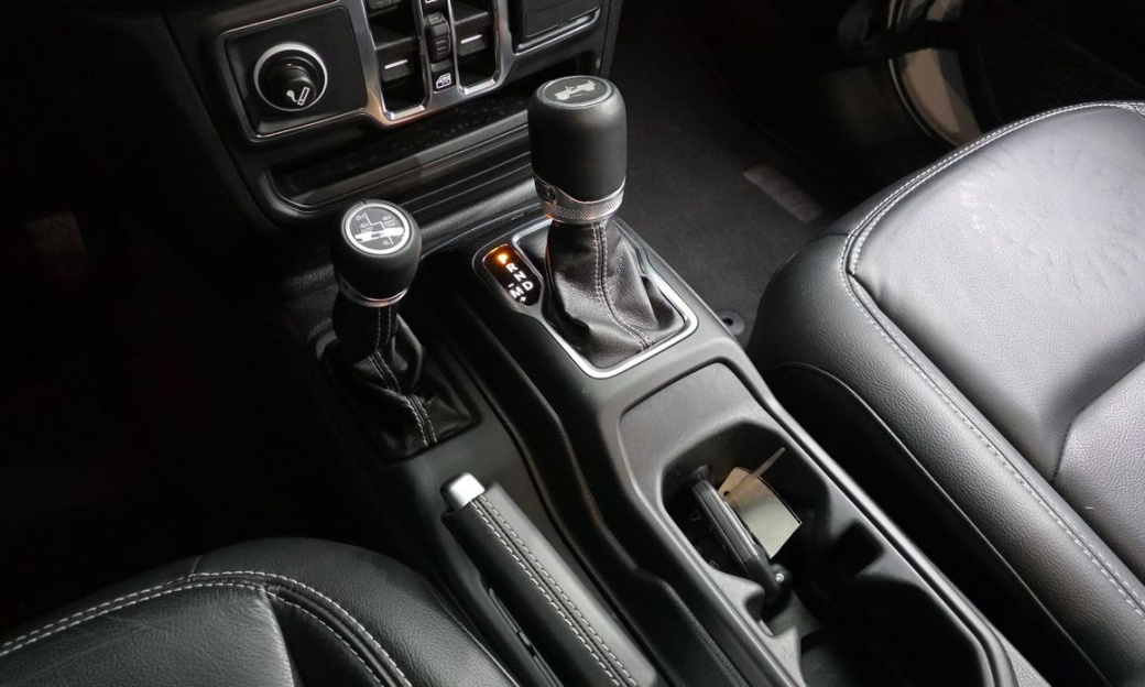 Jeep Wrangler 2.0 Overland 4Door, 2021
