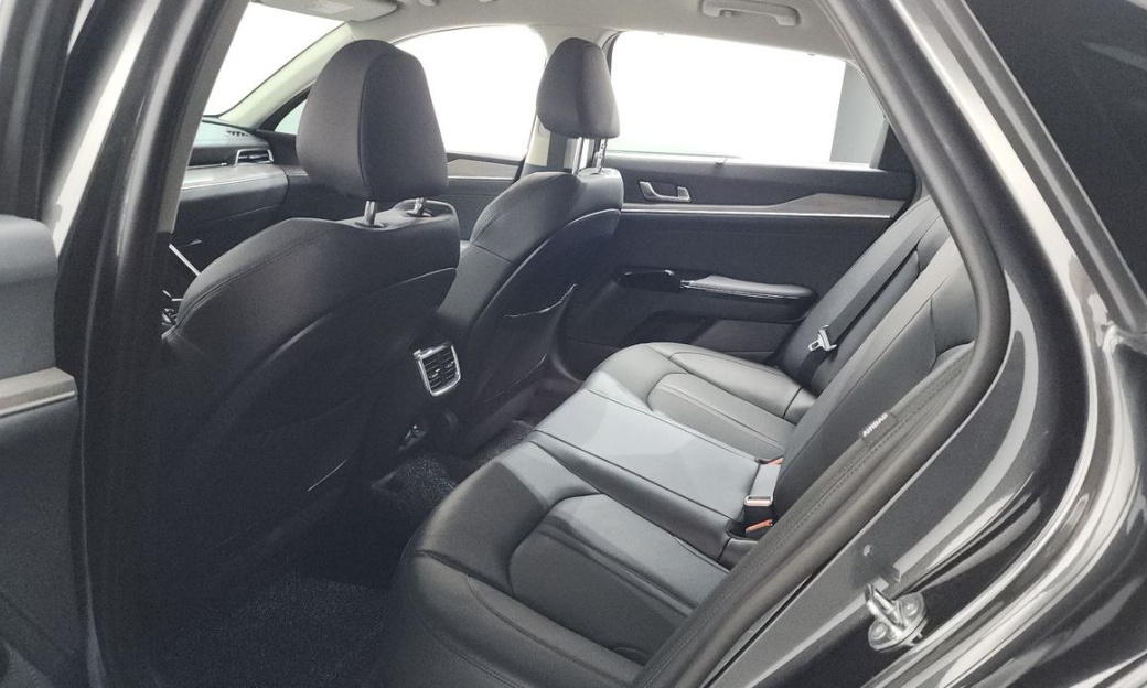 Kia K5 2.0, 2023
