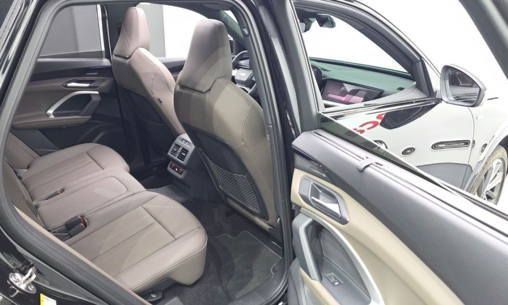 Audi Q5 45 TFSI Quattro S line, 2025