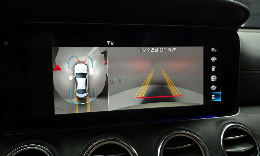 Mercedes-Benz E-Class E250 AMG Line, 2023