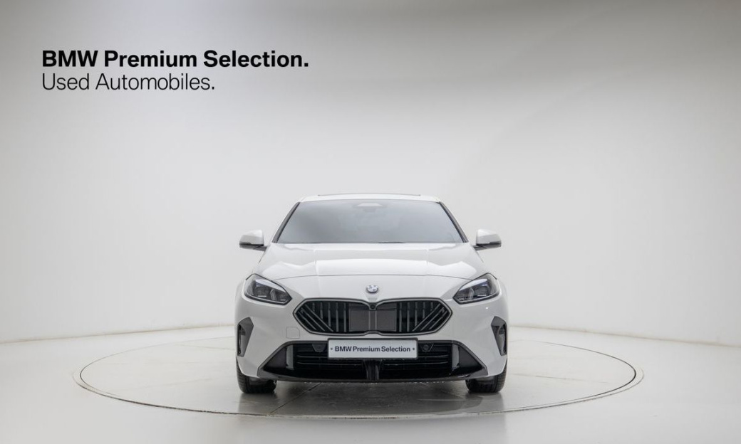 BMW 2-Series 220 M Sport, 2025