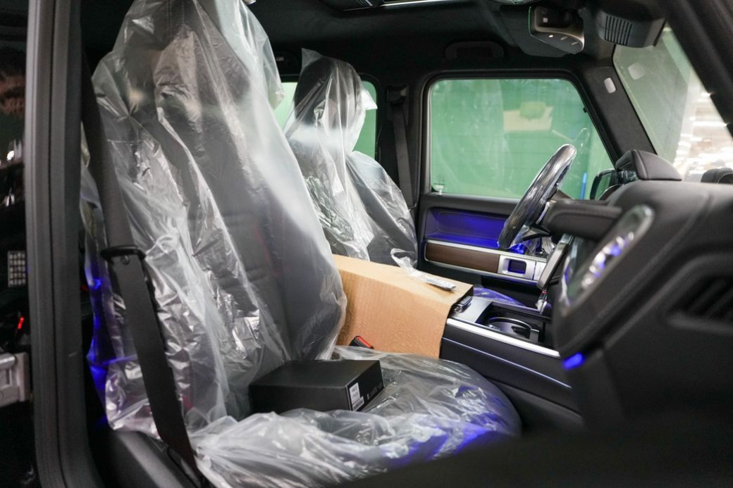 Mercedes-Benz G-Class G450d, 2026