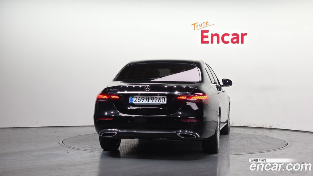 Mercedes-Benz E-Class E250 Exclusive, 2022