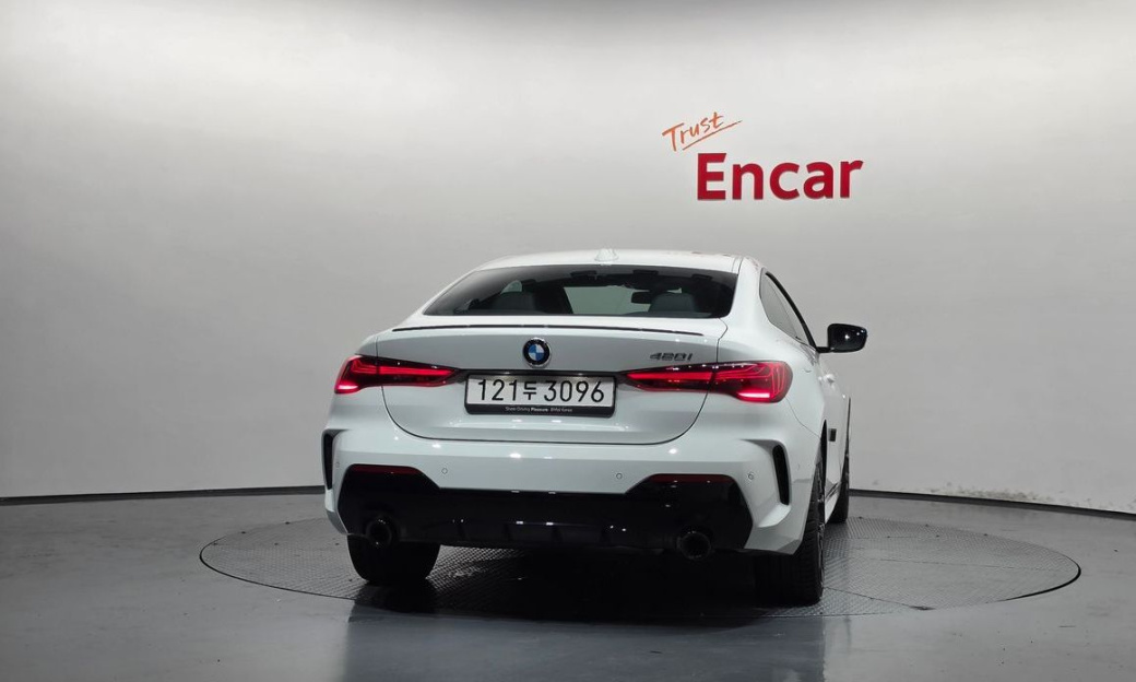 BMW 4-Series 420i M Sport Coupe, 2025