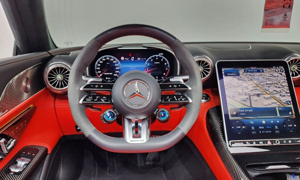 Mercedes-Benz SL-Class AMG SL63 4MATIC+ Performance, 2023