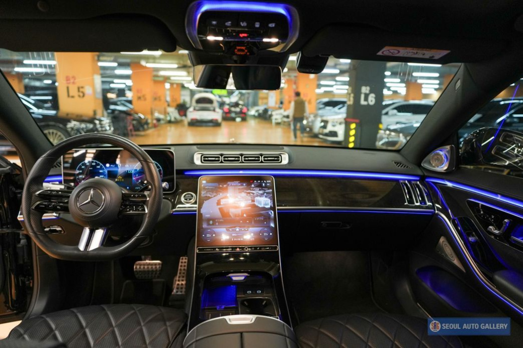 Mercedes-Benz S-Class S500L 4MATIC, 2021