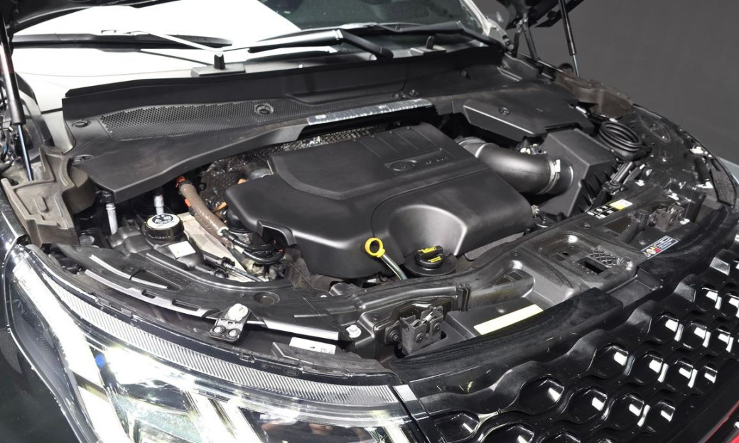 Land Rover Discovery Sport P250 Dynamic SE, 2025