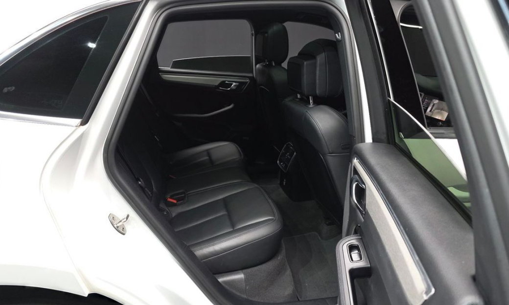 Porsche Macan 2.9 S, 2022