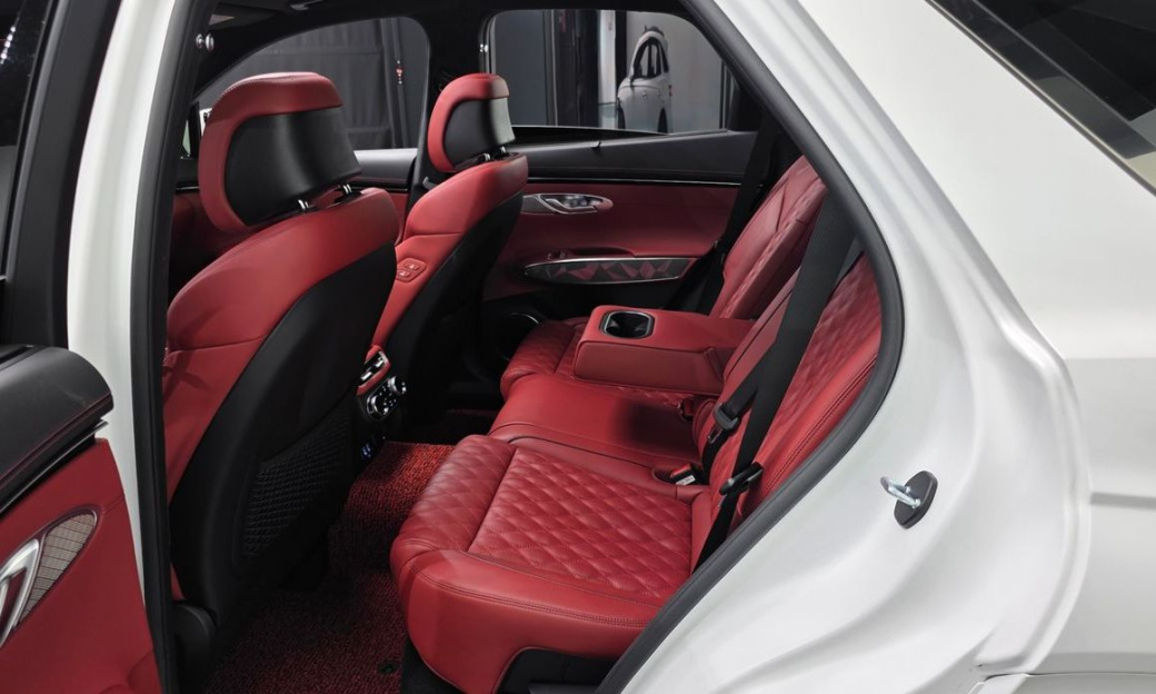 Genesis GV70 2.5T Gasoline AWD, 2024
