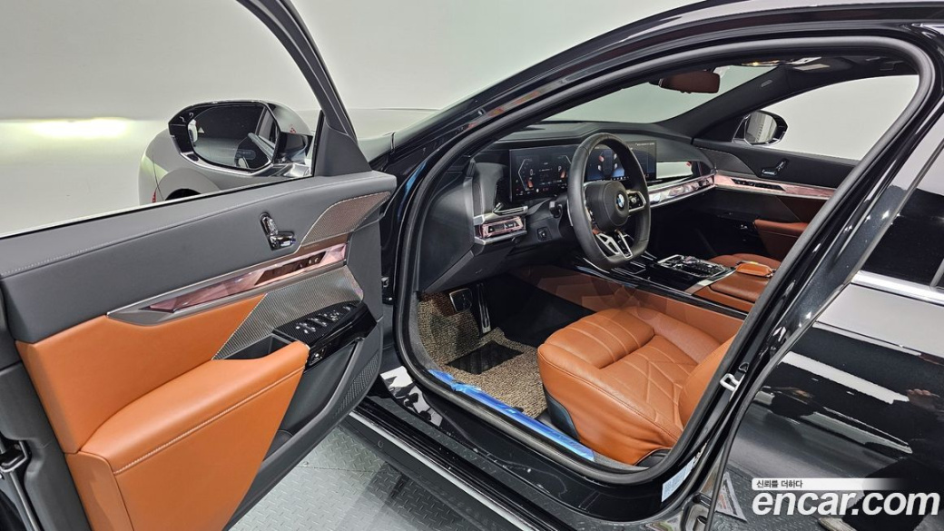 BMW 7-Series 740d xDrive M Sport, 2025