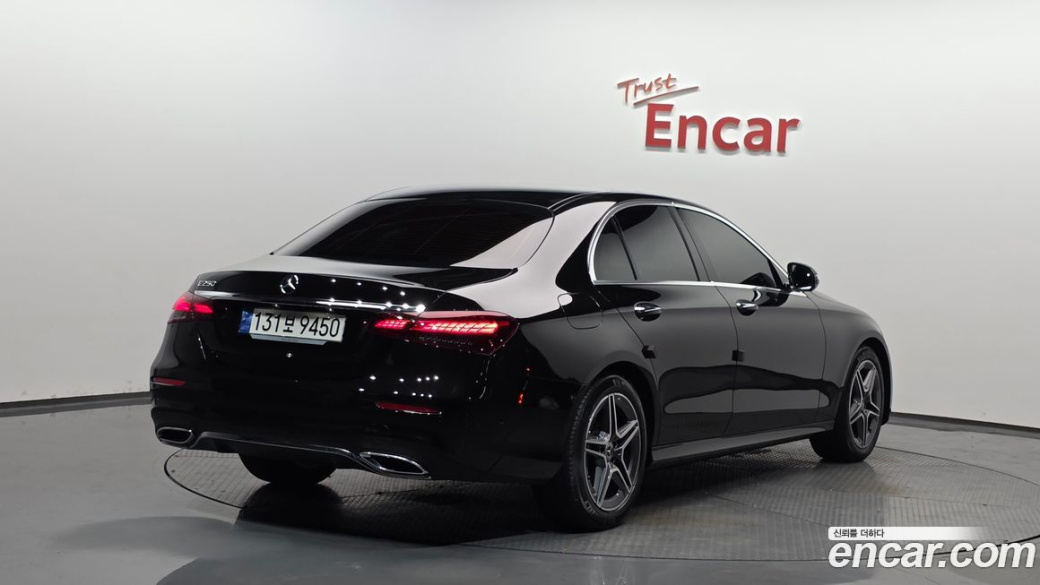 Mercedes-Benz E-Class E250 AMG Line, 2023
