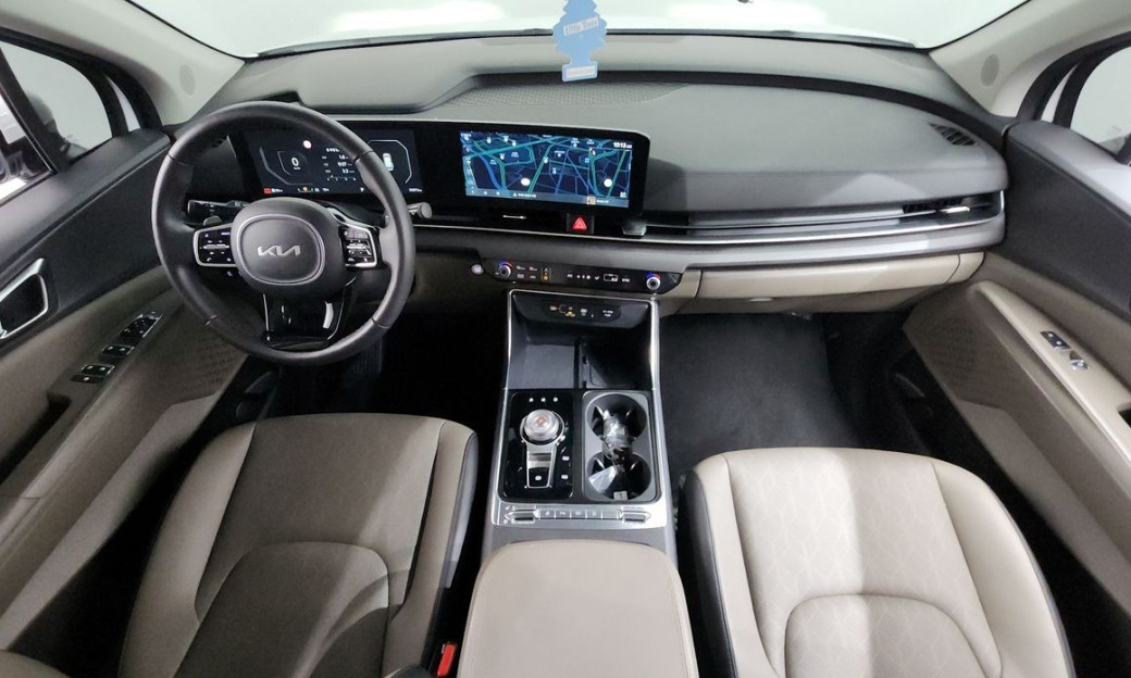 Kia Carnival 9-Seater Noblesse, 2024