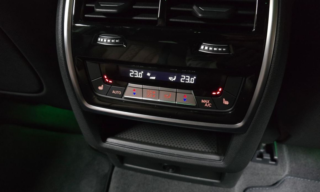 BMW X6 xDrive40i M Sport, 2025