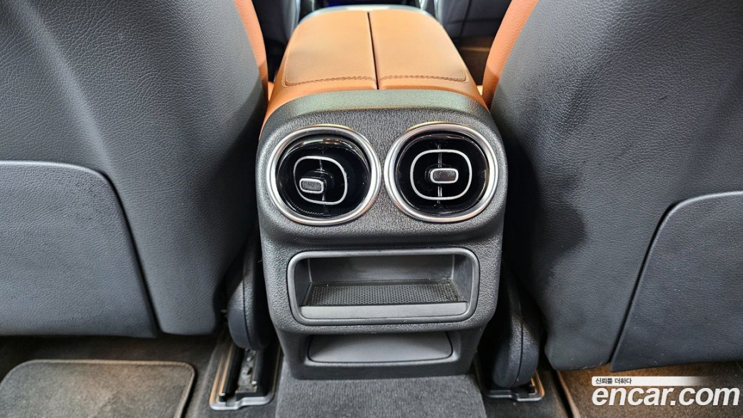 Mercedes-Benz GLC-Class GLC300 4MATIC AMG Line, 2023