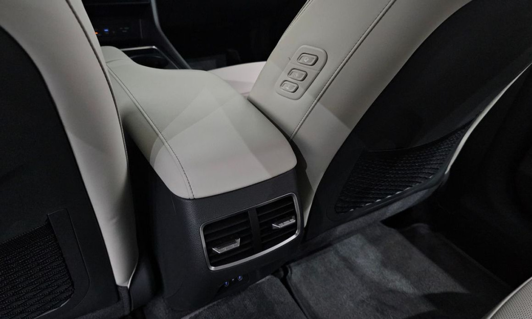 Hyundai Sonata 2.0, 2024