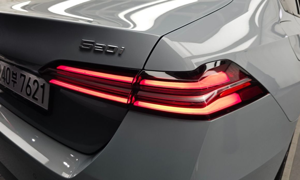 BMW 5-Series 520i M Sport, 2024