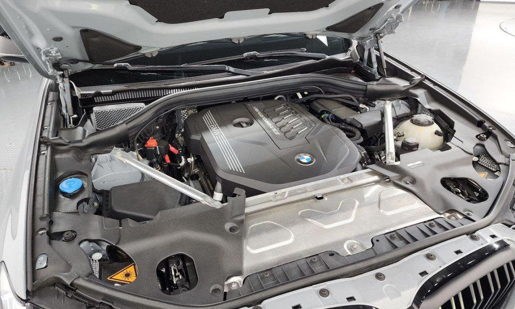 BMW X4 xDrive M40i, 2025