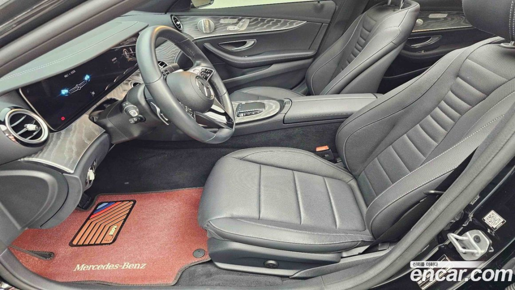 Mercedes-Benz E-Class E350 4MATIC Exclusive, 2023