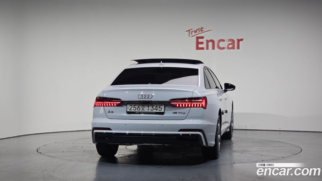 Audi A6 45 TFSI Premium, 2025