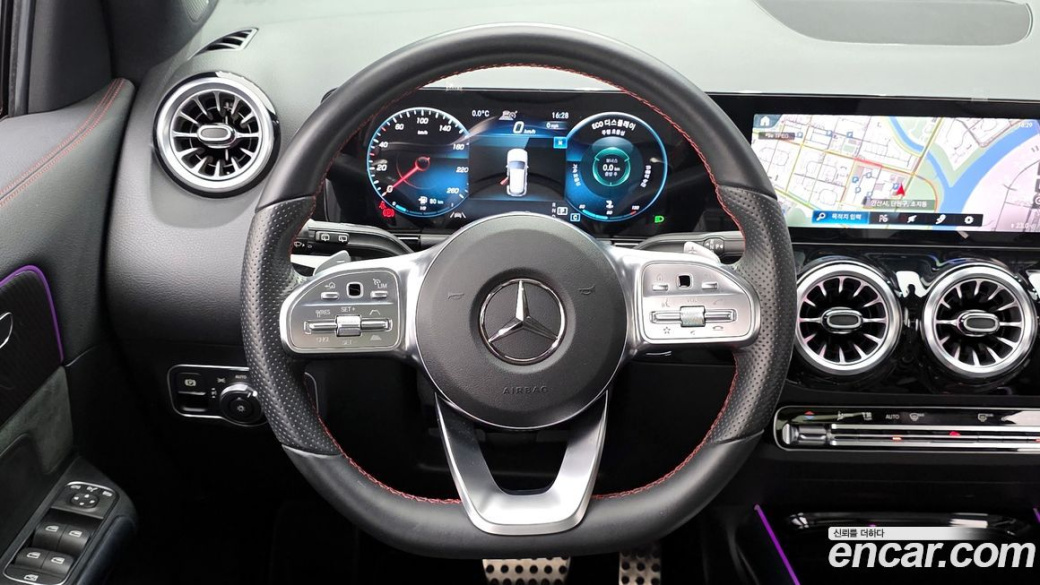 Mercedes-Benz GLA-Class GLA250 4MATIC, 2023