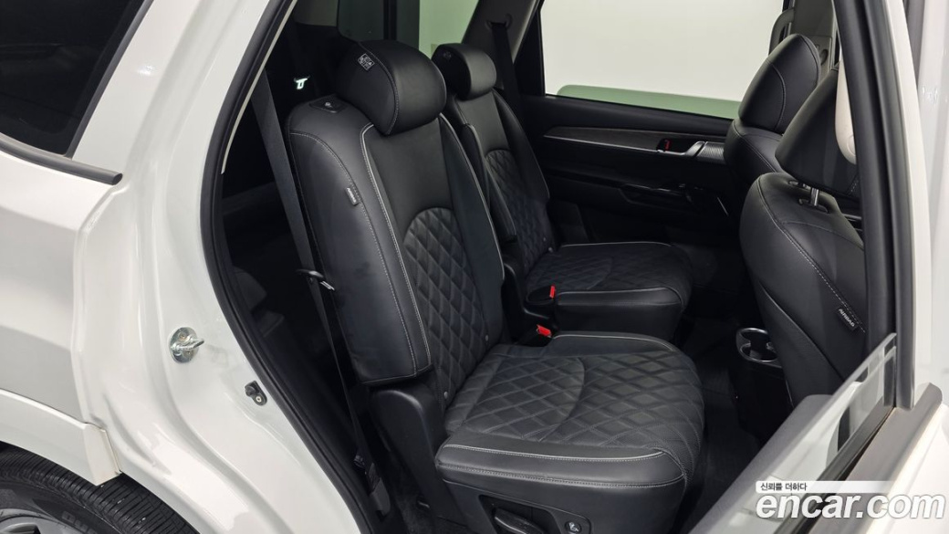 Kia Mohave Diesel 3.0 4WD 6-Seater, 2022