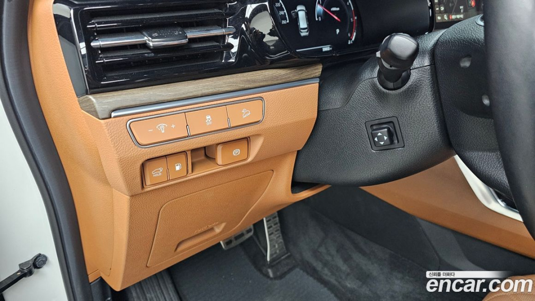 Kia Mohave Diesel 3.0 4WD 7-Seater, 2022
