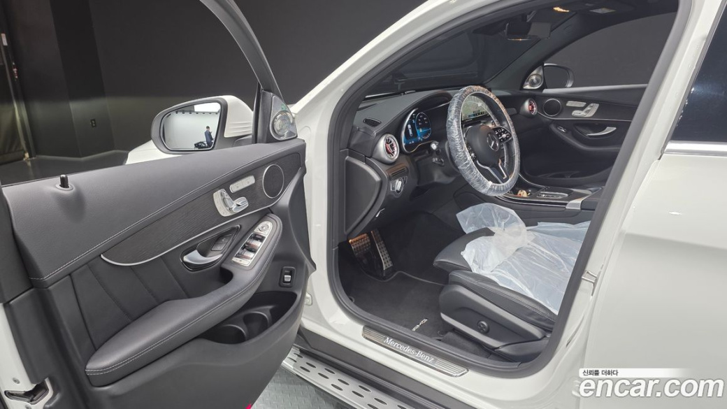Mercedes-Benz GLC-Class GCL300 4MATIC Coupe, 2023