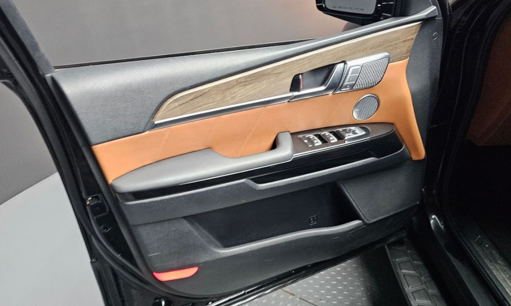 Kia Mohave Diesel 3.0 4WD 6-Seater, 2022