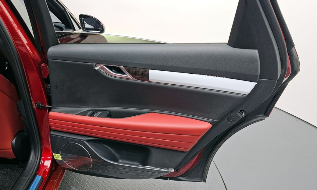 Genesis G80 Gasoline 2.5 Turbo AWD, 2022