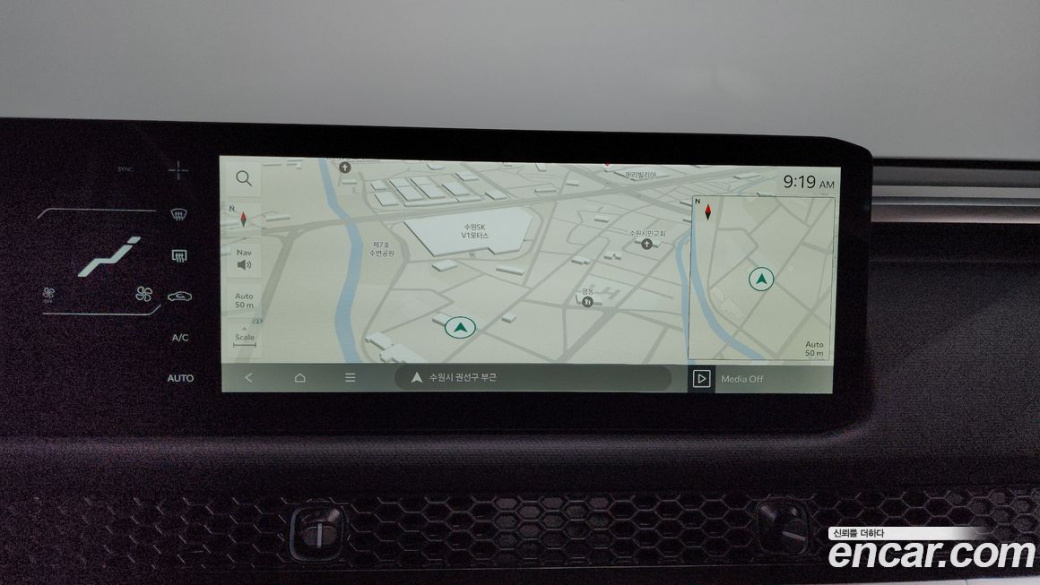 Kia Tasman 2.5T Gasoline 2WD, 2026