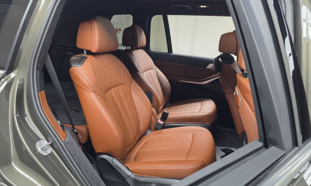 BMW X7 xDrive 40i M Sport 6STR, 2024