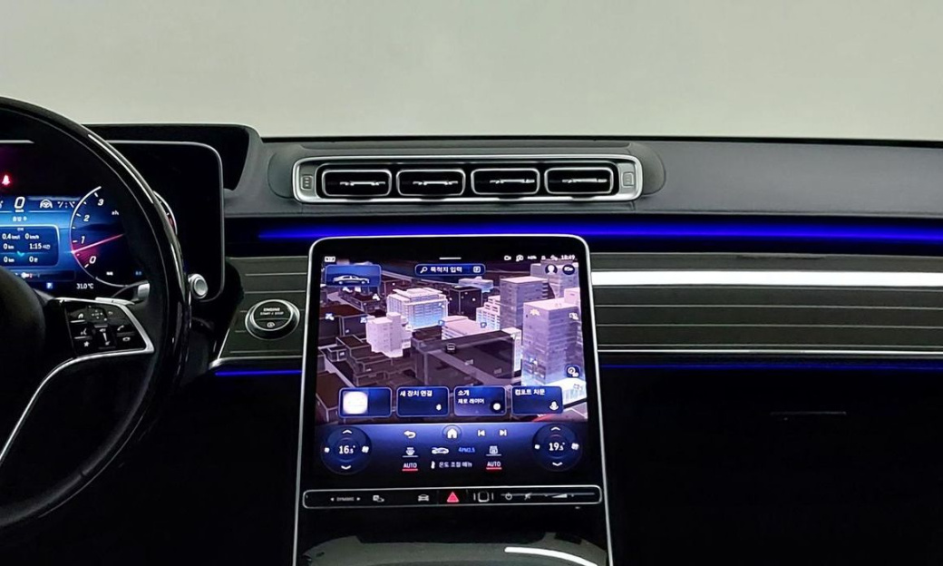 Mercedes-Benz S-Class Maybach S580 4MATIC, 2023