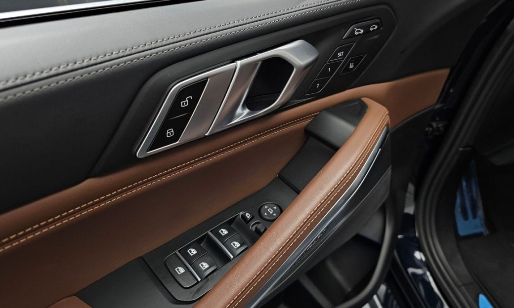 BMW X6 xDrive40i M Sport, 2022