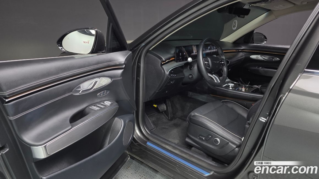 Genesis GV70 2.5T Gasoline AWD, 2025