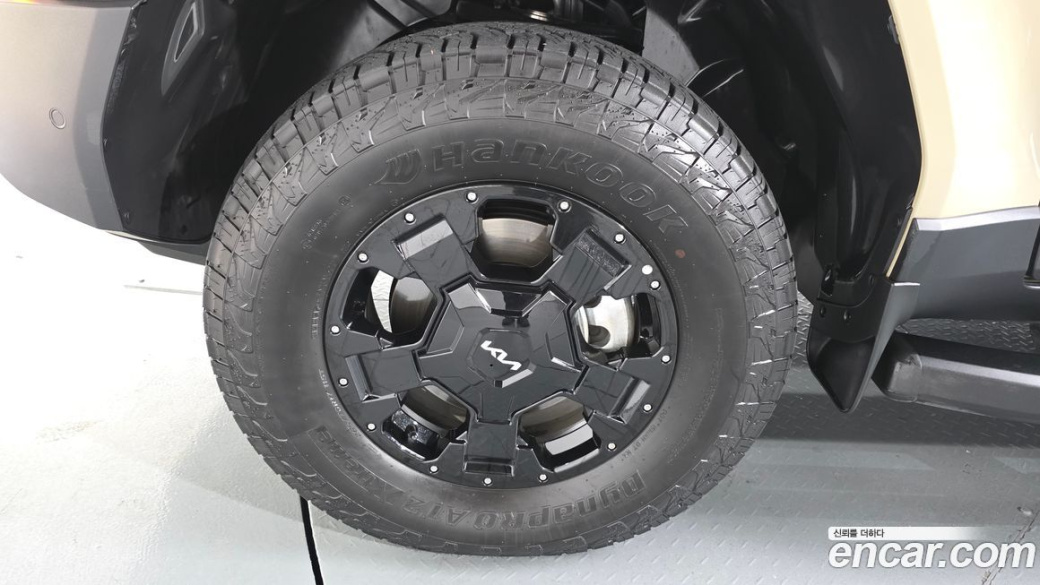 Kia Tasman 2.5T Gasoline 4WD, 2026
