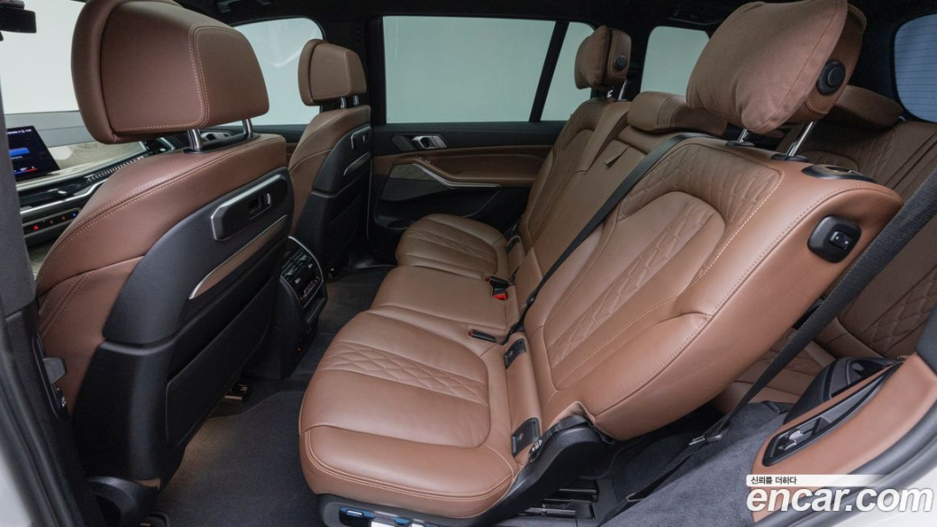 BMW X7 xDrive 40d Design Pure Excellence 7-Seater, 2023