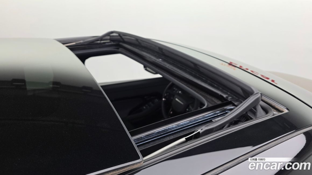 Land Rover Range Rover Evoque P250 Dynamic SE, 2025