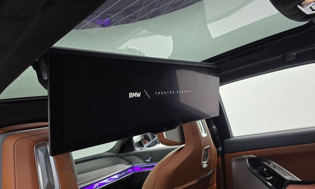 BMW 7-Series 740i sDrive Design Pure Excellence, 2023