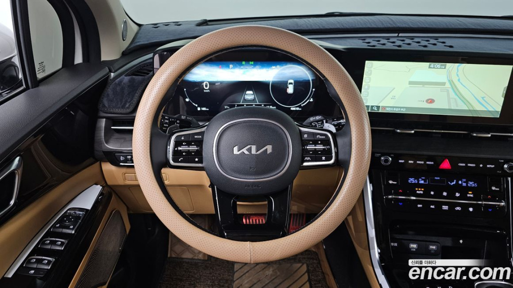 Kia Carnival 9-Seater Noblesse, 2023