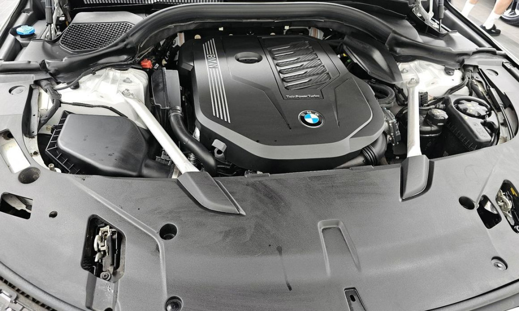 BMW Gran Turismo 630i xDrive Luxury, 2023