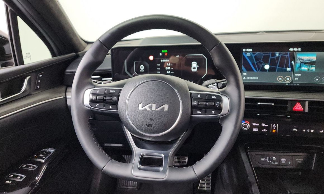 Kia K5 1.6 Turbo, 2026