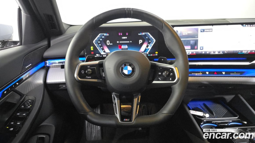 BMW 5-Series 520i M Sport, 2025