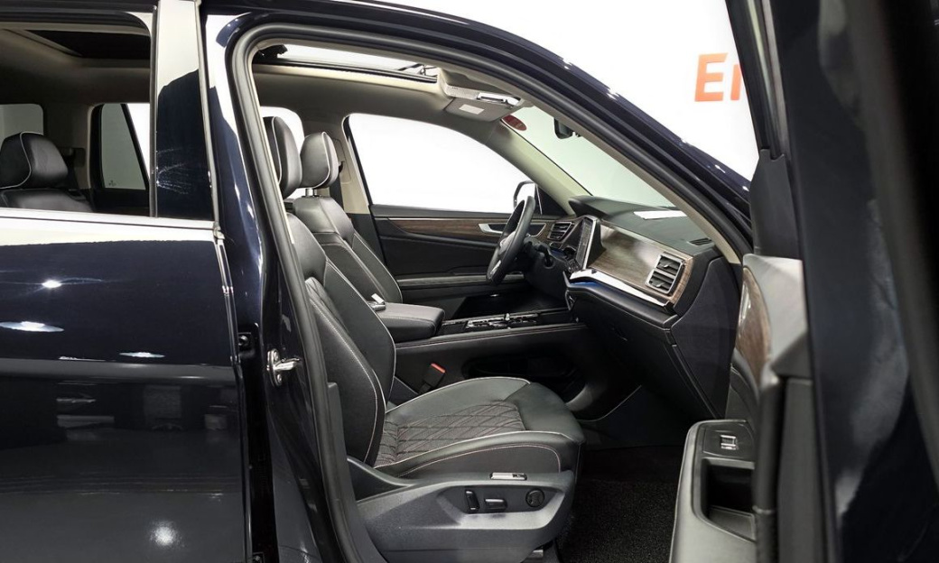 Volkswagen Atlas 2.0 TSI R-LINE 6-Seater, 2025