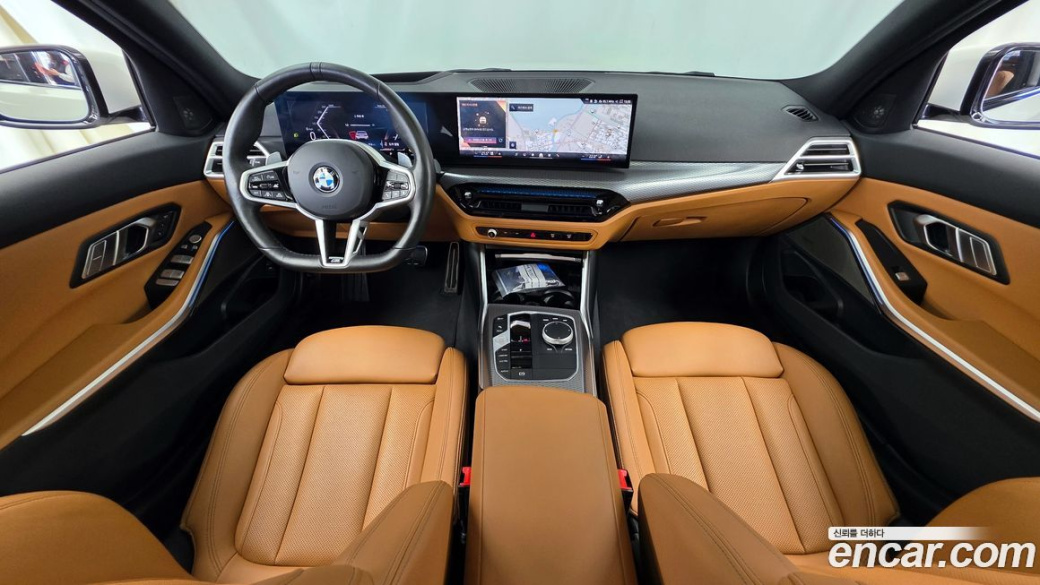 BMW 3-Series 320i M Sport, 2025