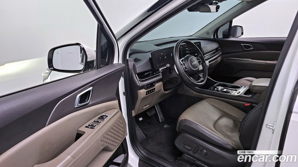 Kia Carnival 7-Seater Noblesse, 2024
