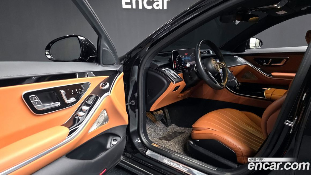 Mercedes-Benz S-Class S350 d 4MATIC, 2025